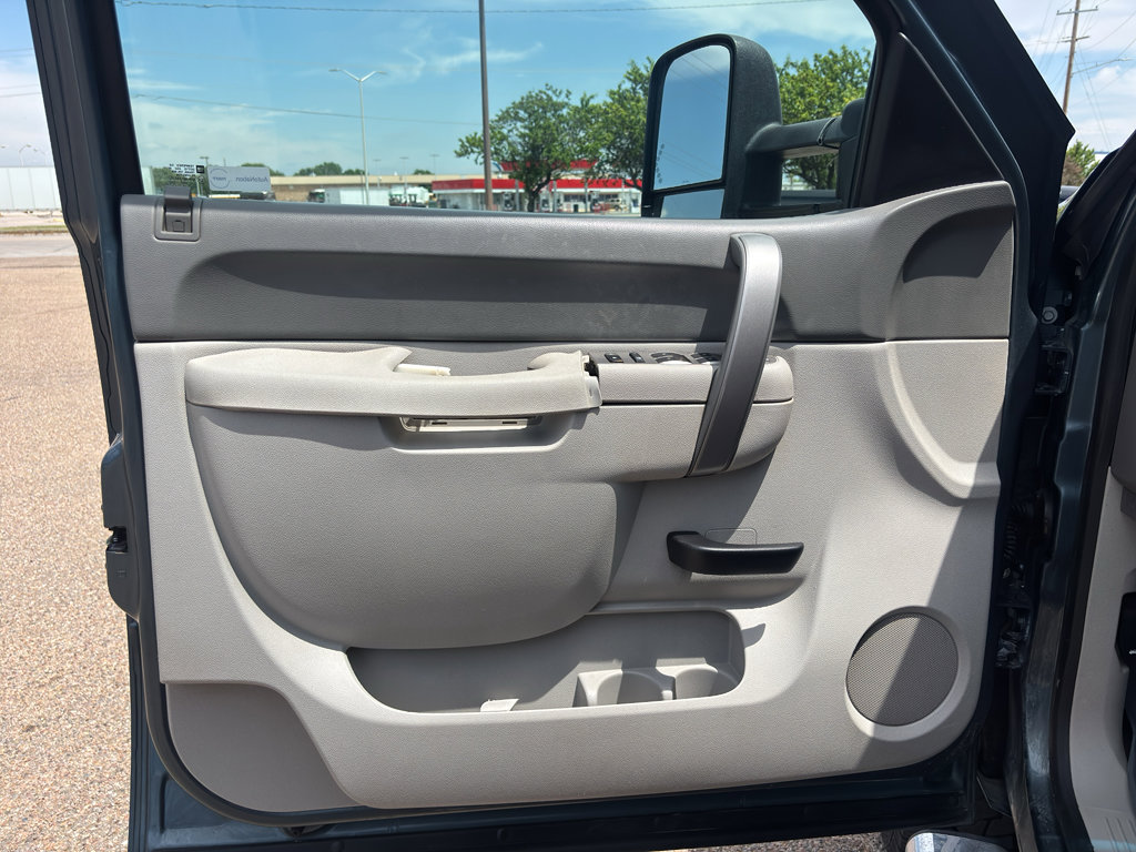 Used 2012 Chevrolet Silverado 3500 LT w/ Interior Plus Package AWD/4WD image 13
