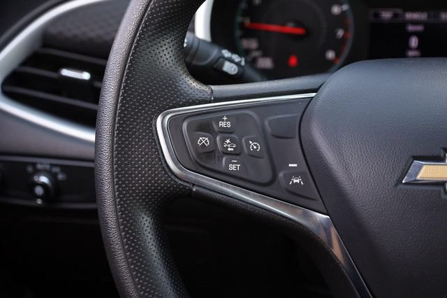 Used 2024 Chevrolet Malibu LT FWD image 11