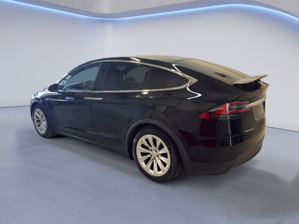Used 2016 Tesla Model X P100D image 4