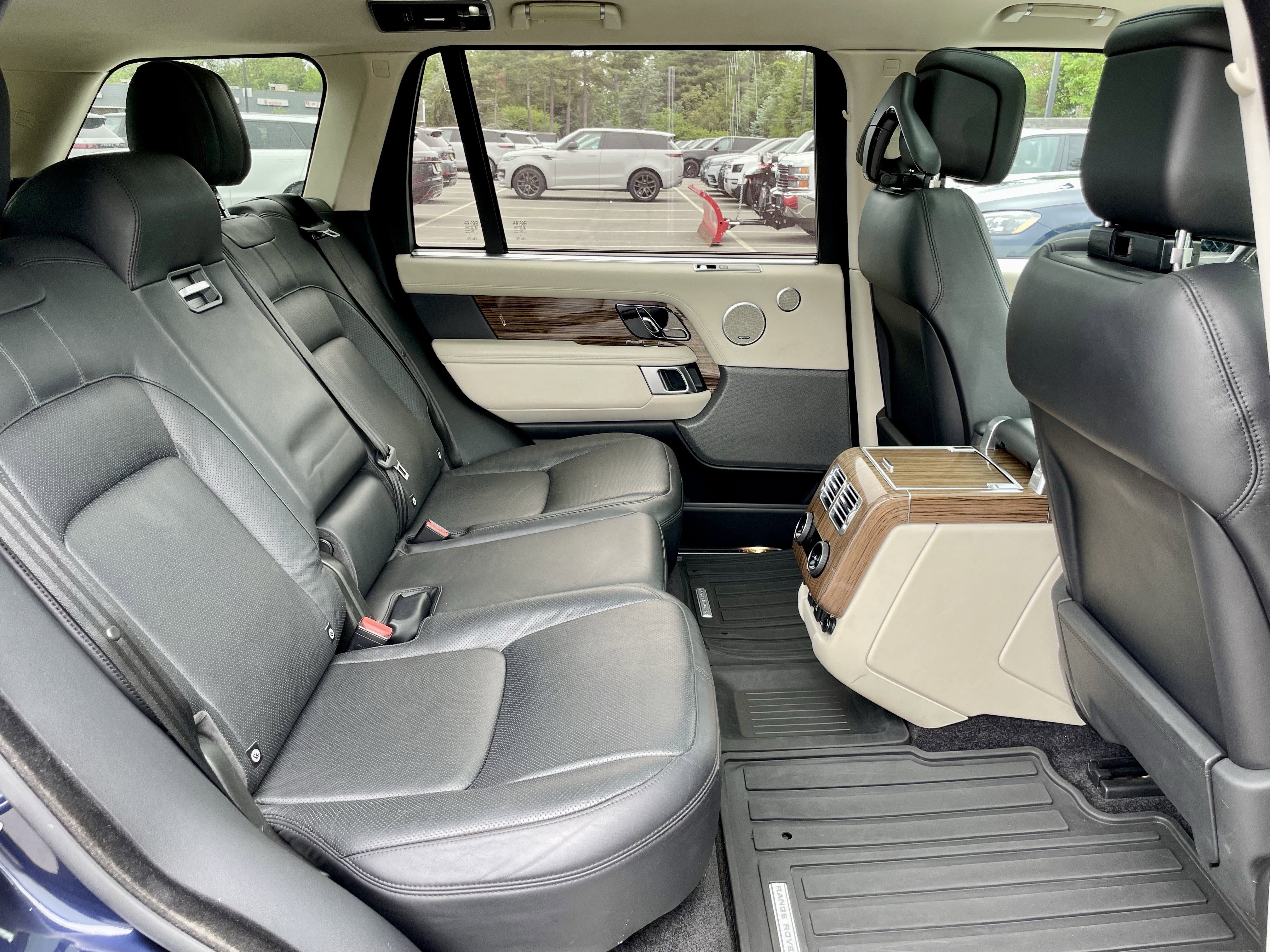 Used 2019 Land Rover Range Rover Long Wheelbase Supercharged AWD/4WD image 31