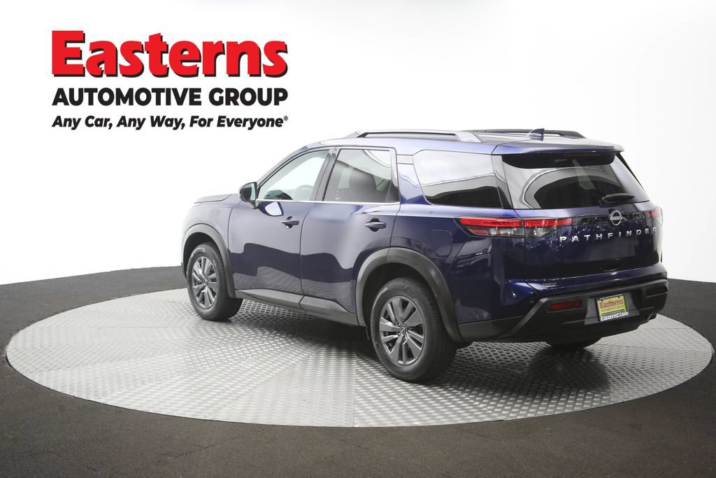 Used 2025 Nissan Pathfinder SV FWD image 65