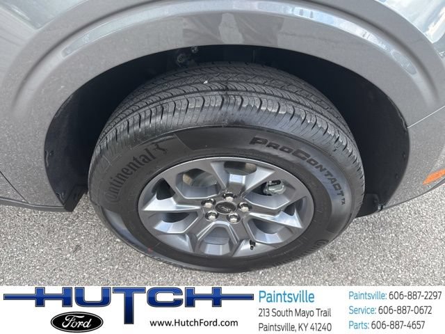 New 2025 Ford Maverick XLT w/ XLT Luxury Package FWD image 28