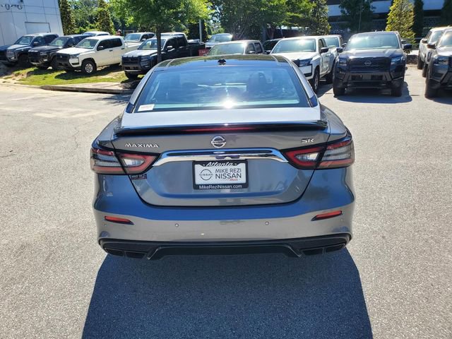 Used 2020 Nissan Maxima SR w/ Sport Mat Group FWD image 4
