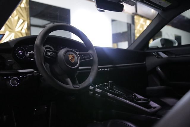 Used 2020 Porsche 911 Carrera RWD image 14