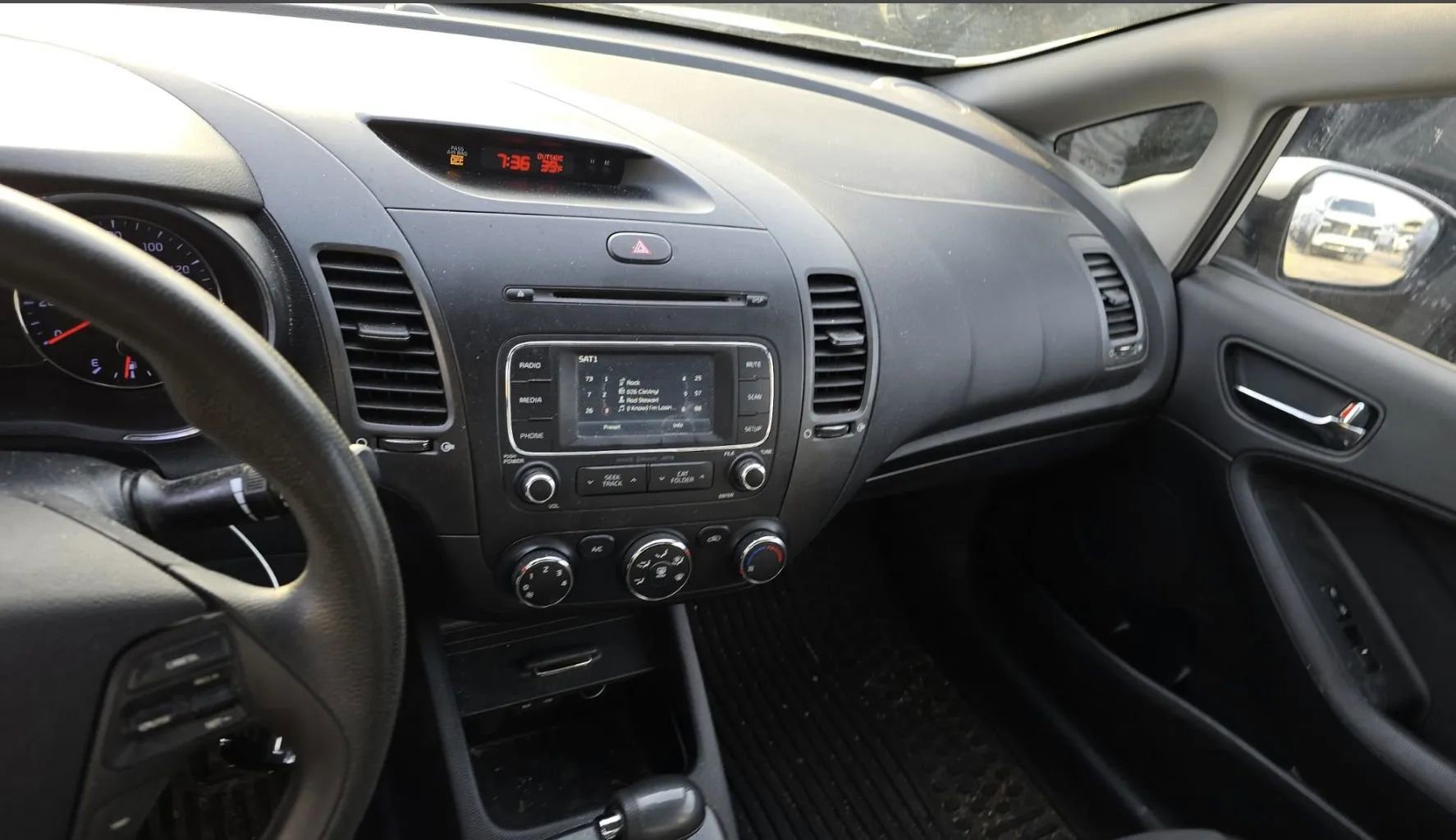 Used 2016 Kia Forte LX w/ LX Popular Package FWD image 10