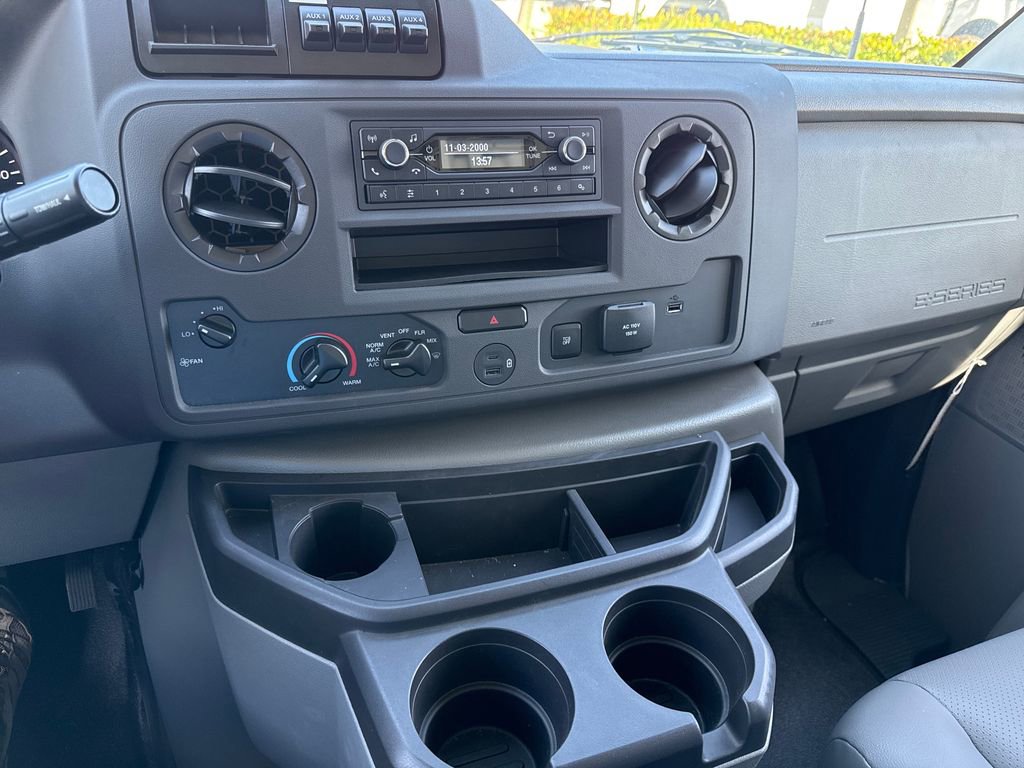 New 2026 Ford E-350 and Econoline 350 Super Duty w/ Power Equipment Group image 9