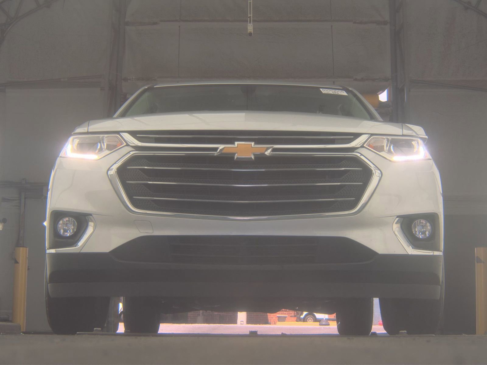 Used 2019 Chevrolet Traverse LT FWD image 3