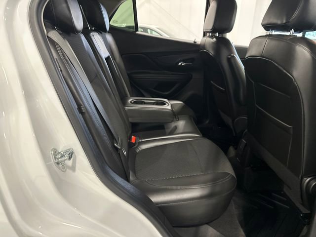 Certified 2022 Buick Encore Preferred w/ Safety Package image 32