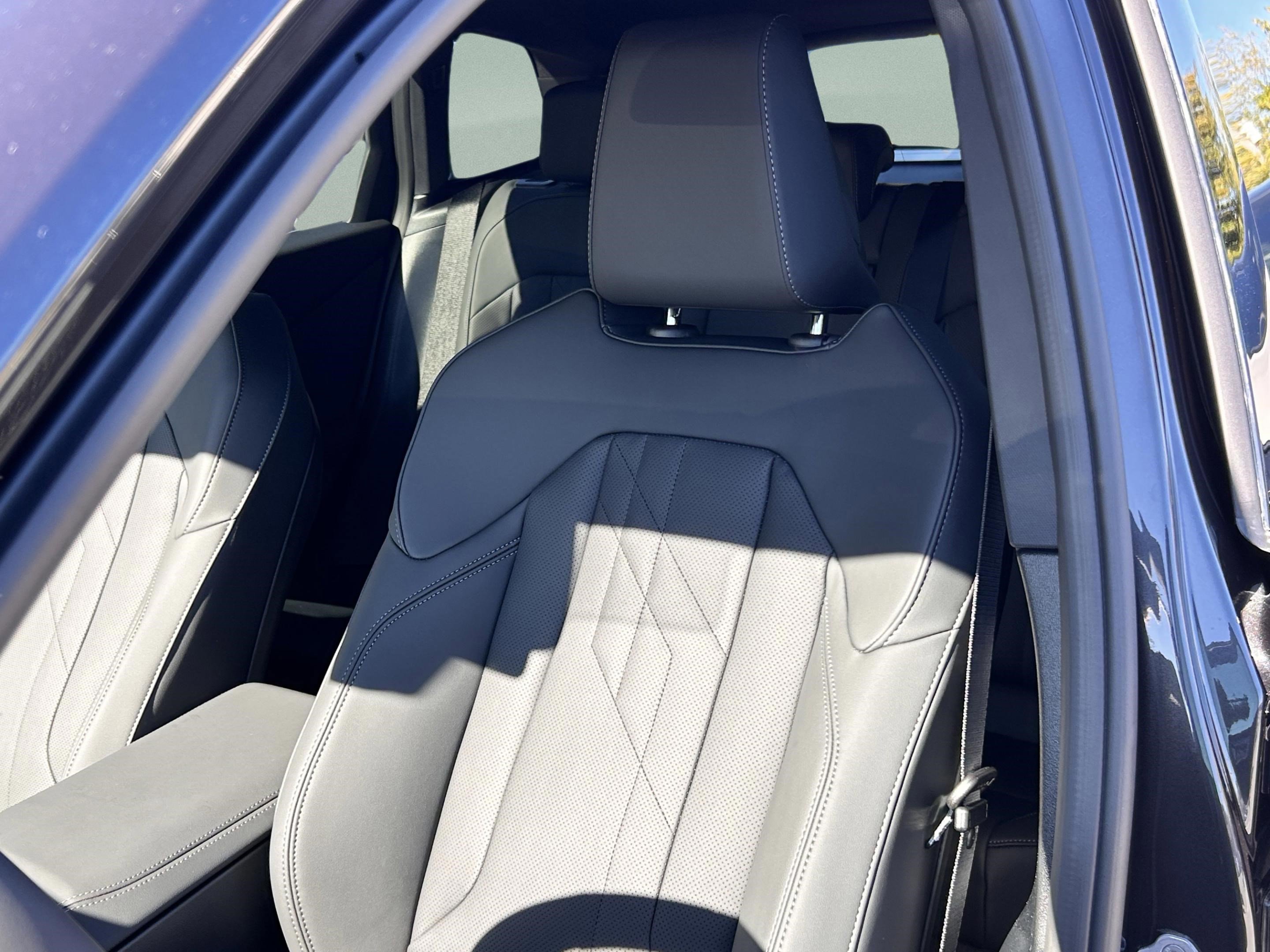 Used 2026 BMW X3 xDrive30 w/ M Sport Package image 17