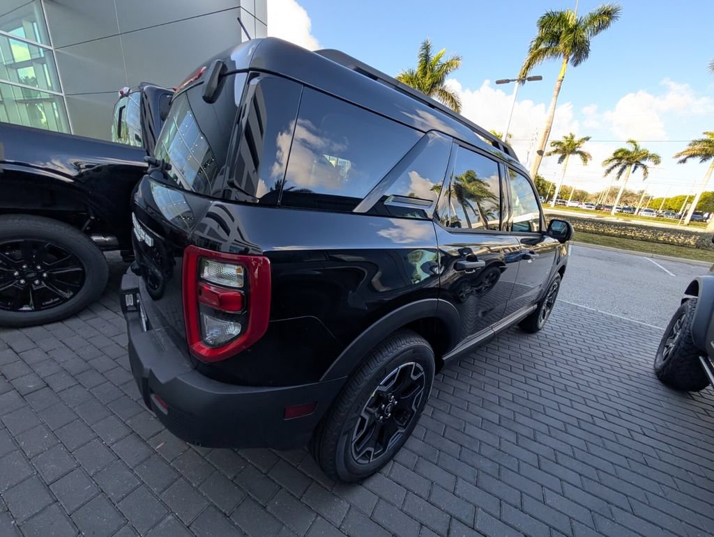 New 2026 Ford Bronco Sport Outer Banks w/ Outer Banks Tech Package+ AWD/4WD image 7