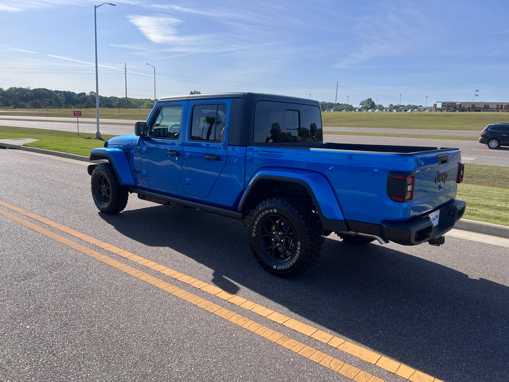 New 2026 Jeep Gladiator Willys AWD/4WD image 10