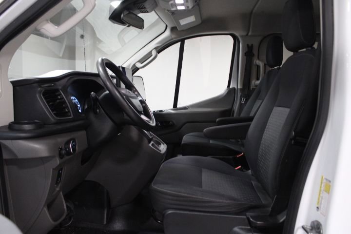Used 2022 Ford Transit 350 XLT image 9