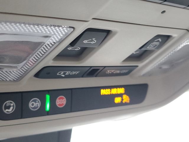 Certified 2024 GMC Terrain Denali w/ Denali Premium Package image 32