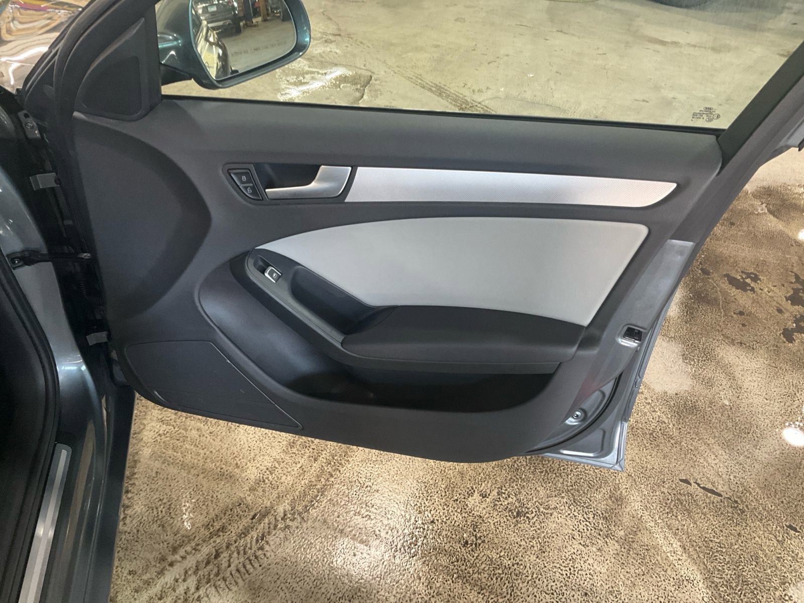 Used 2013 Audi A4 2.0T Premium Plus w/ Premium Plus Pkg image 16