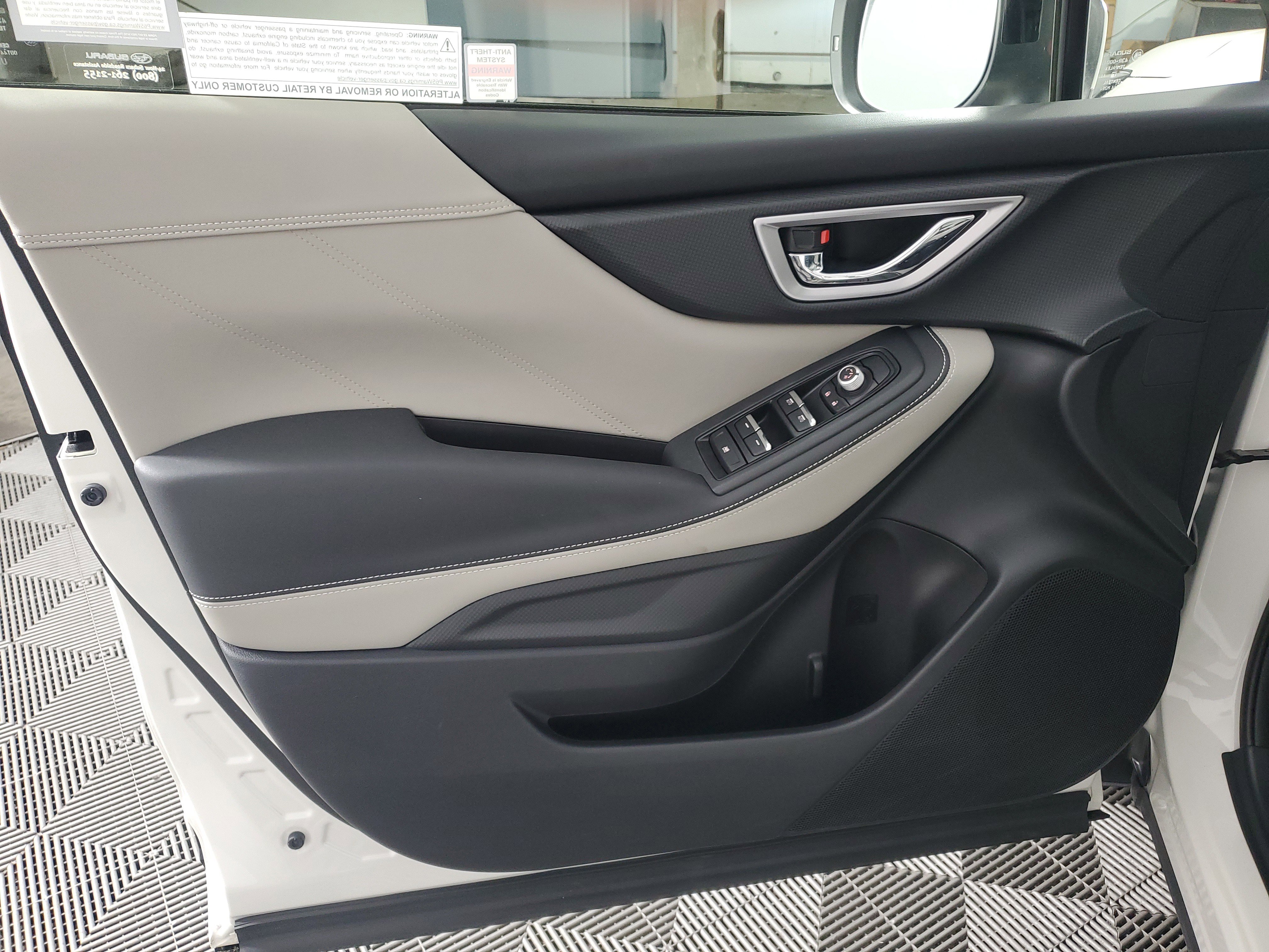 Used 2023 Subaru Forester Limited image 27