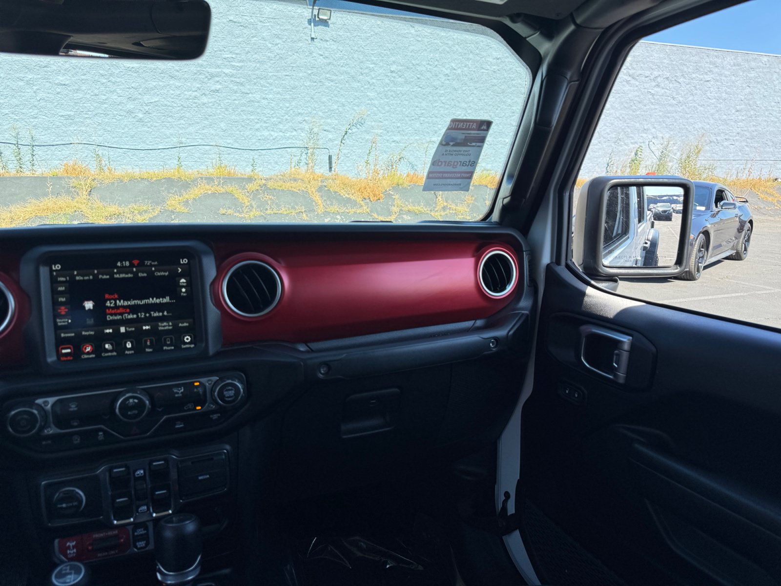 Used 2023 Jeep Gladiator Rubicon w/ Trailer Tow Package AWD/4WD image 17