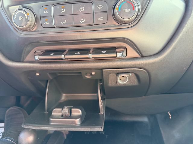 Used 2017 Chevrolet Silverado 3500 W/T AWD/4WD image 25