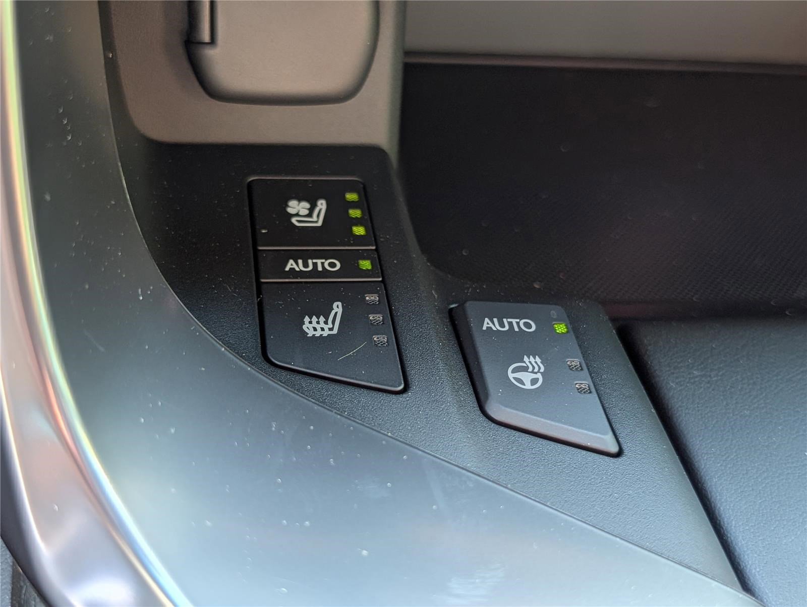 New 2026 Lexus LX 700h Luxury AWD/4WD image 27