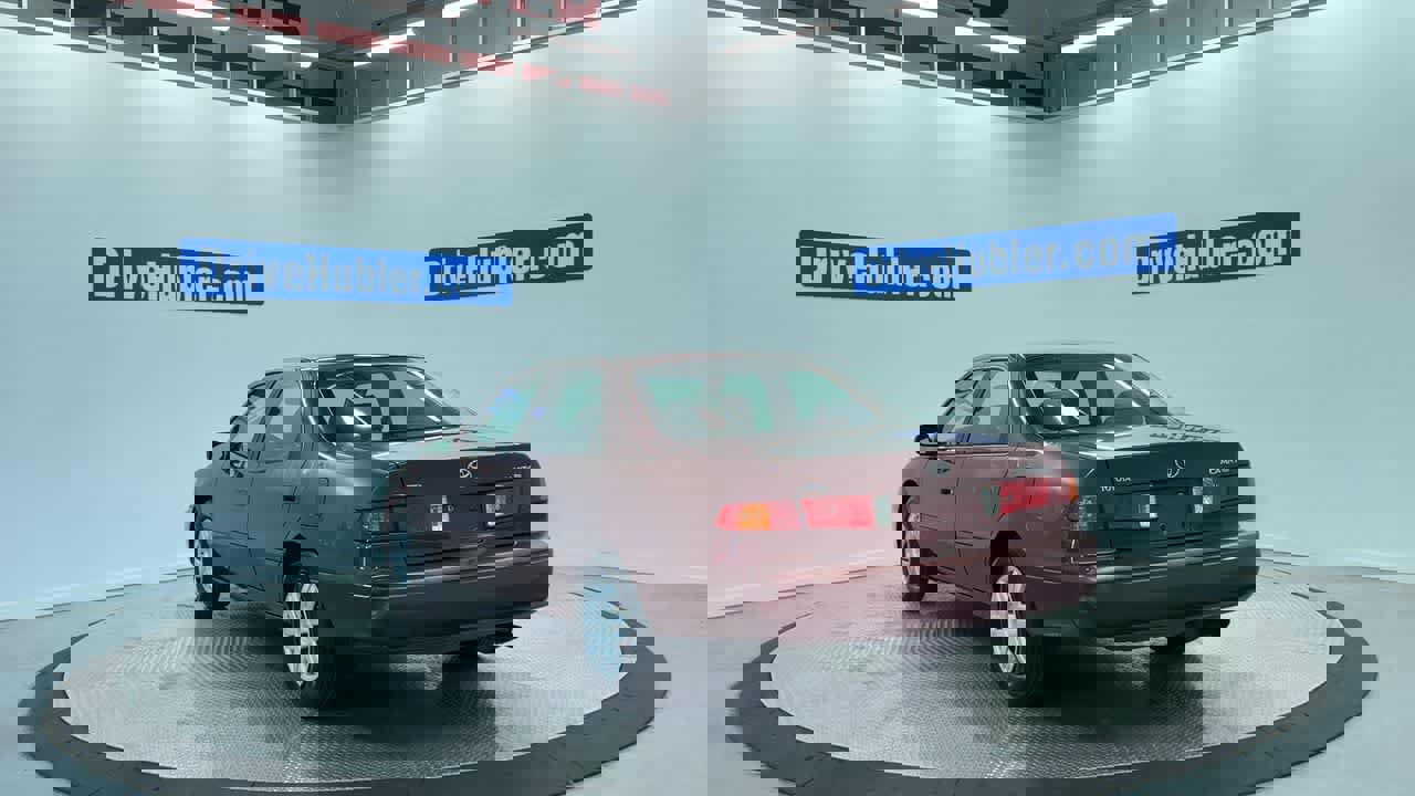 Used 2001 Toyota Camry CE FWD image 9