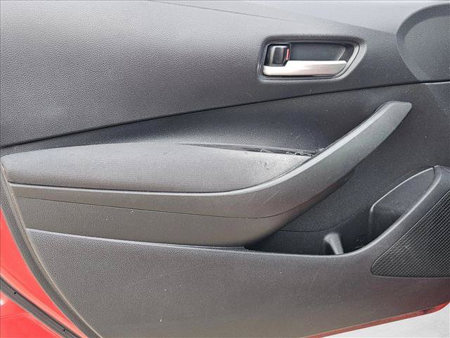 Used 2021 Toyota Corolla LE FWD image 9