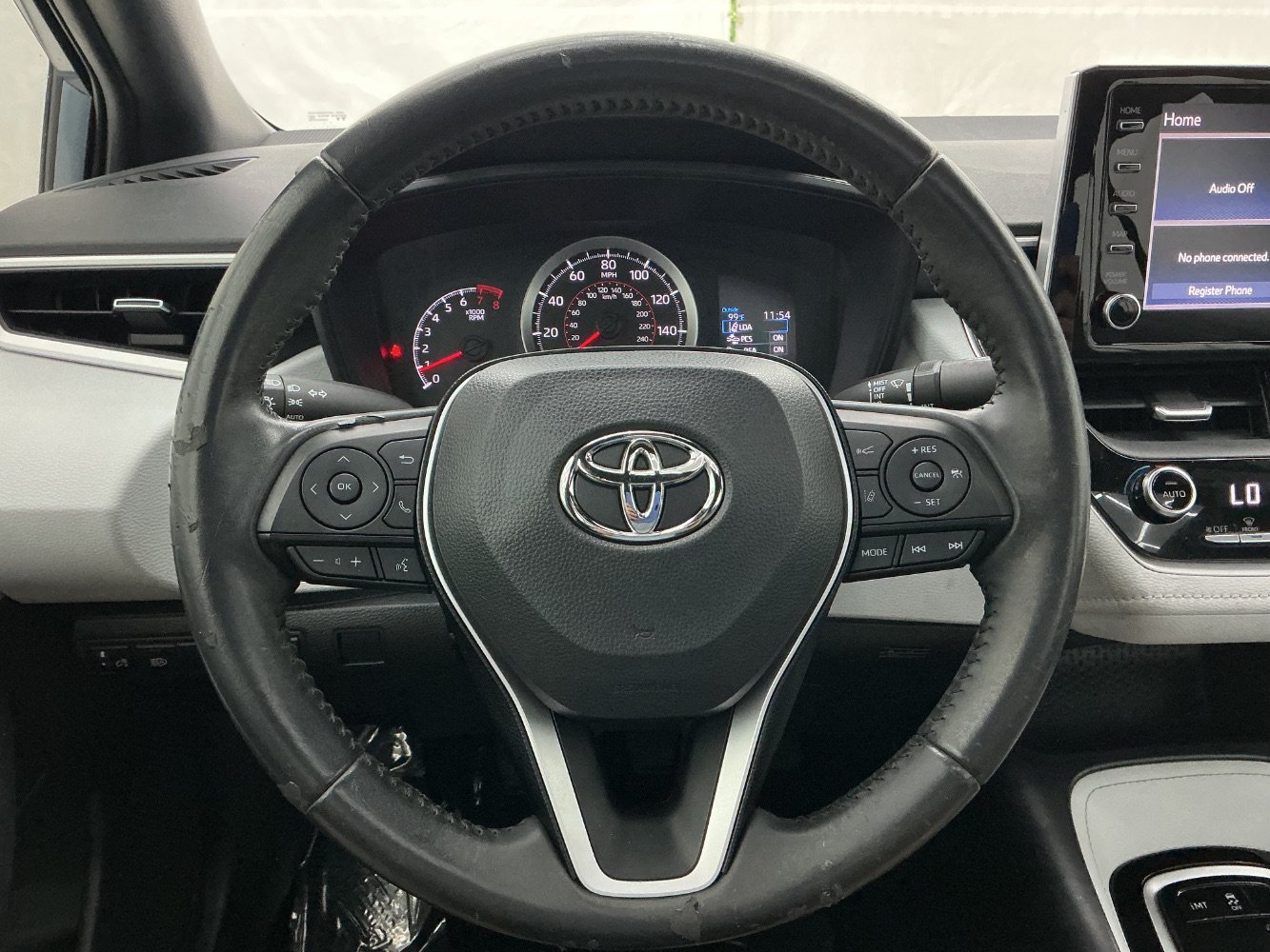 Used 2020 Toyota Corolla SE FWD image 32