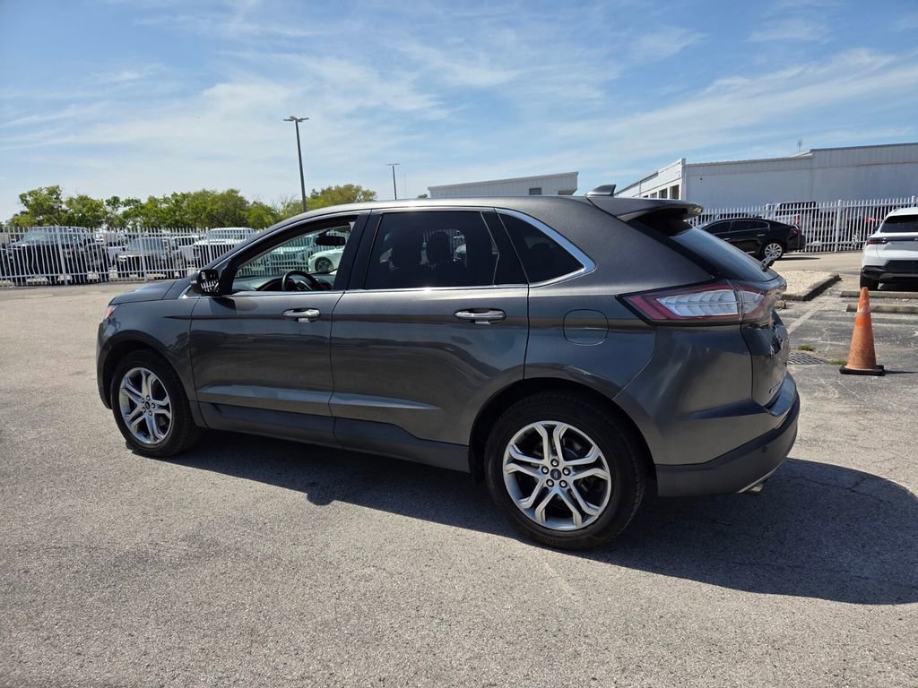 Used 2016 Ford Edge Titanium image 9