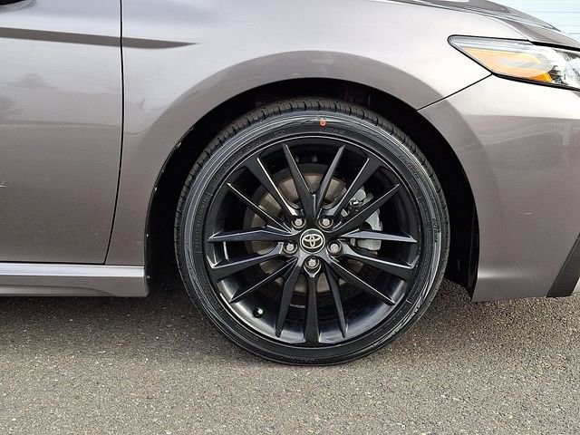 Certified 2022 Toyota Camry XSE w/ Navigation Package image 8