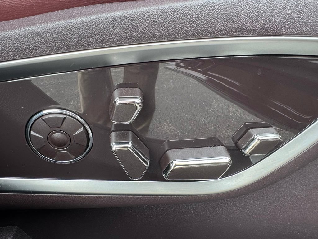 Used 2019 Lincoln Nautilus Black Label AWD/4WD image 31