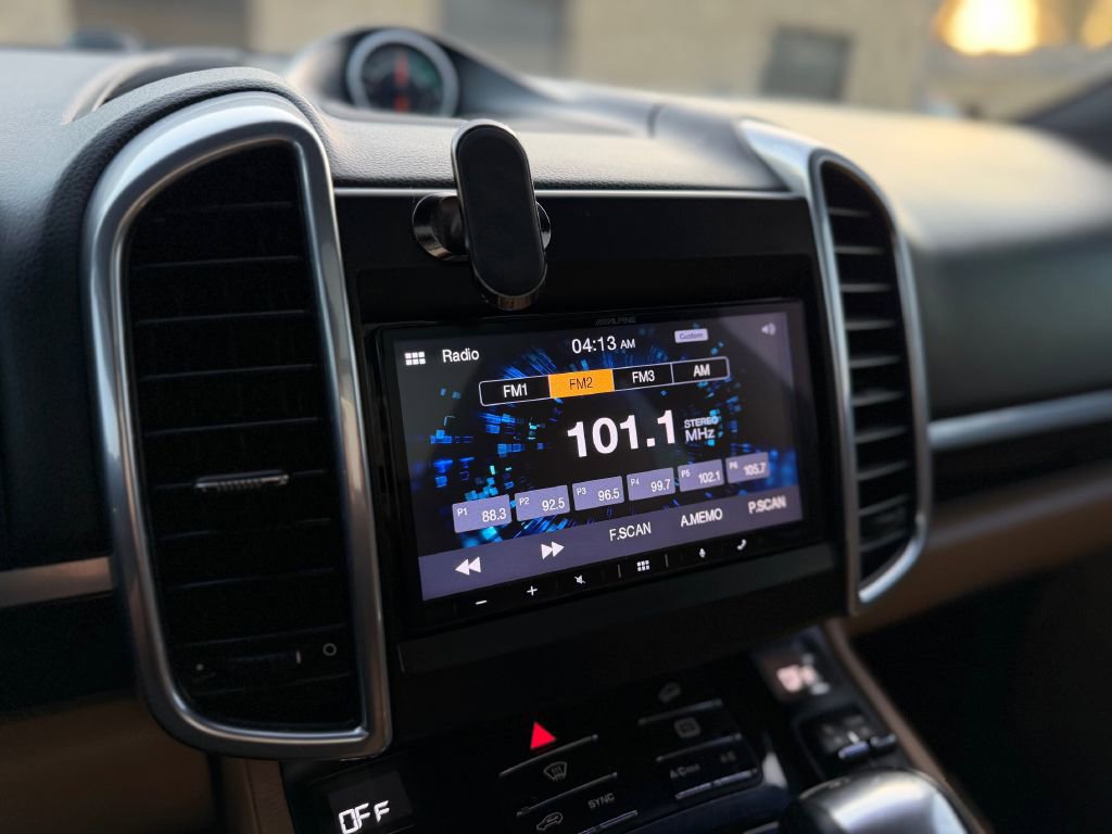 Used 2015 Porsche Cayenne Diesel image 17