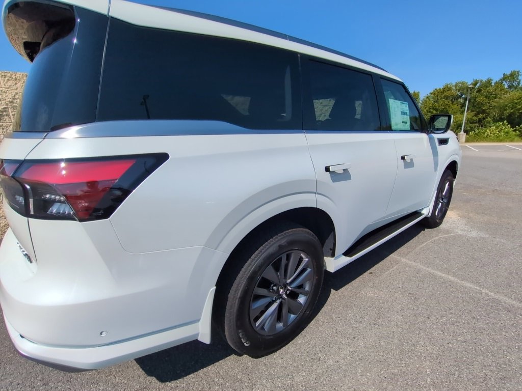 New 2026 INFINITI QX80 Pure w/ Cargo Package image 4