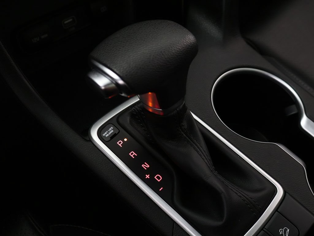 Used 2022 Kia Sportage Nightfall Edition FWD image 44
