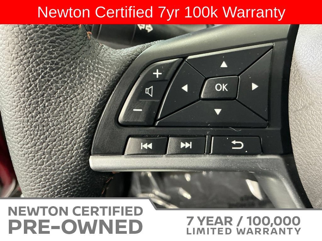 Used 2022 Nissan Kicks SR w/ Premium Package FWD image 31