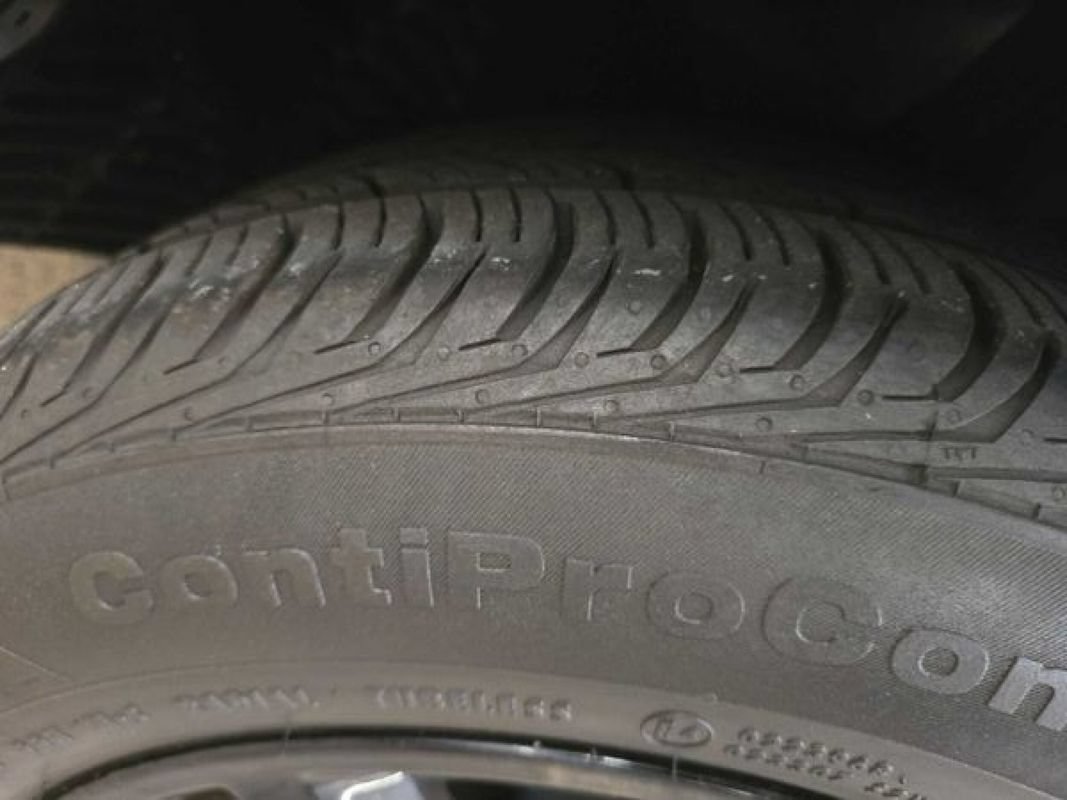 Used 2006 Mercedes-Benz E 350 4MATIC Sedan image 11