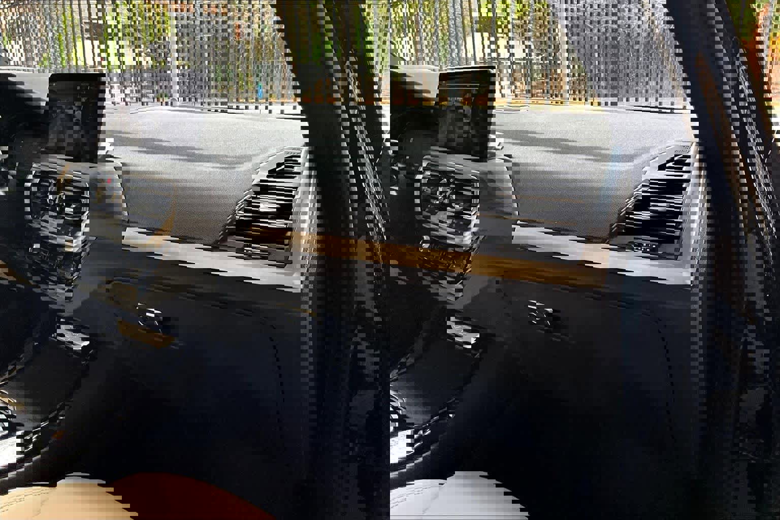 Used 2023 BMW X3 sDrive30i w/ Premium Package image 18