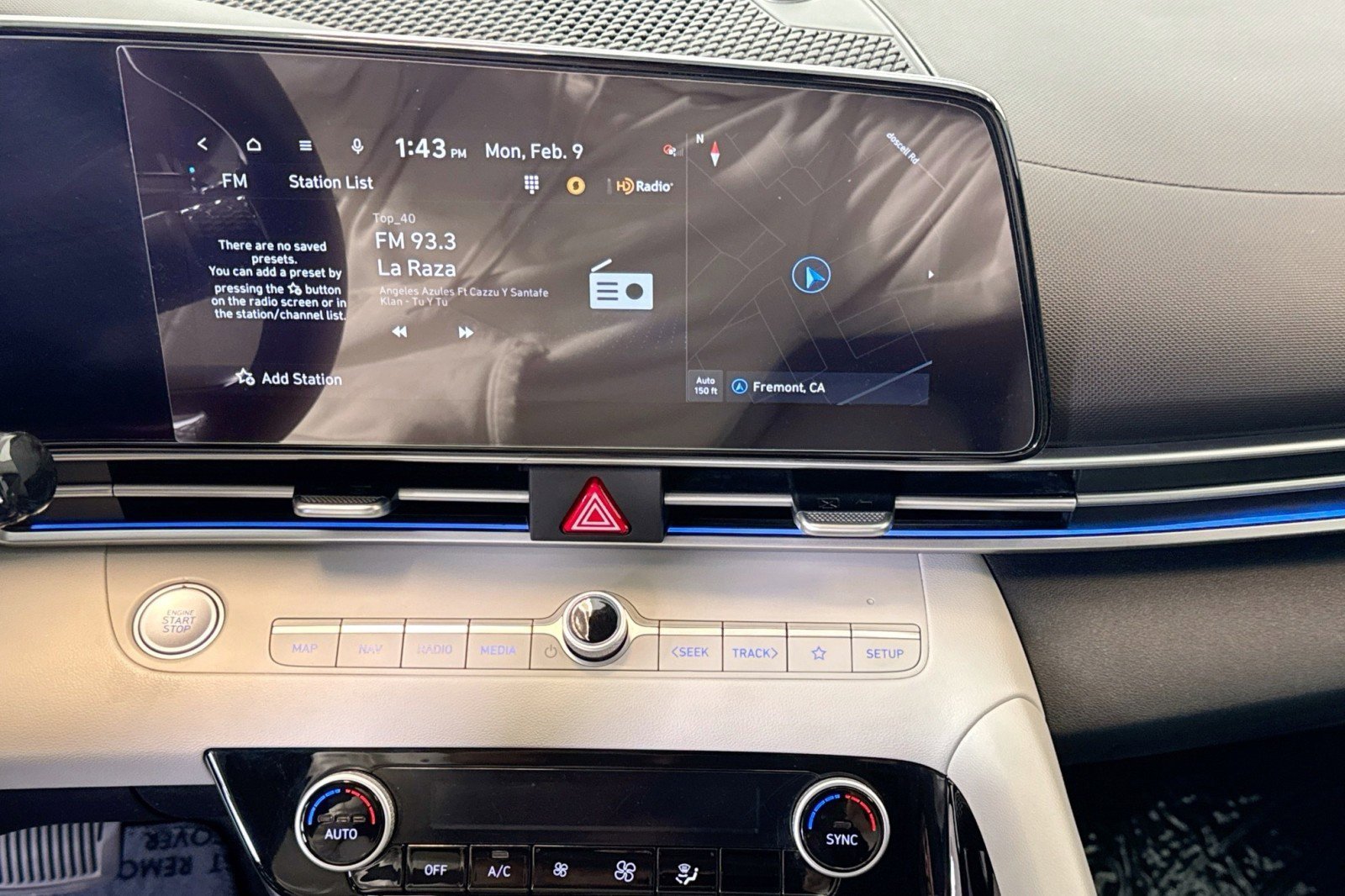 Used 2021 Hyundai Elantra Limited image 15