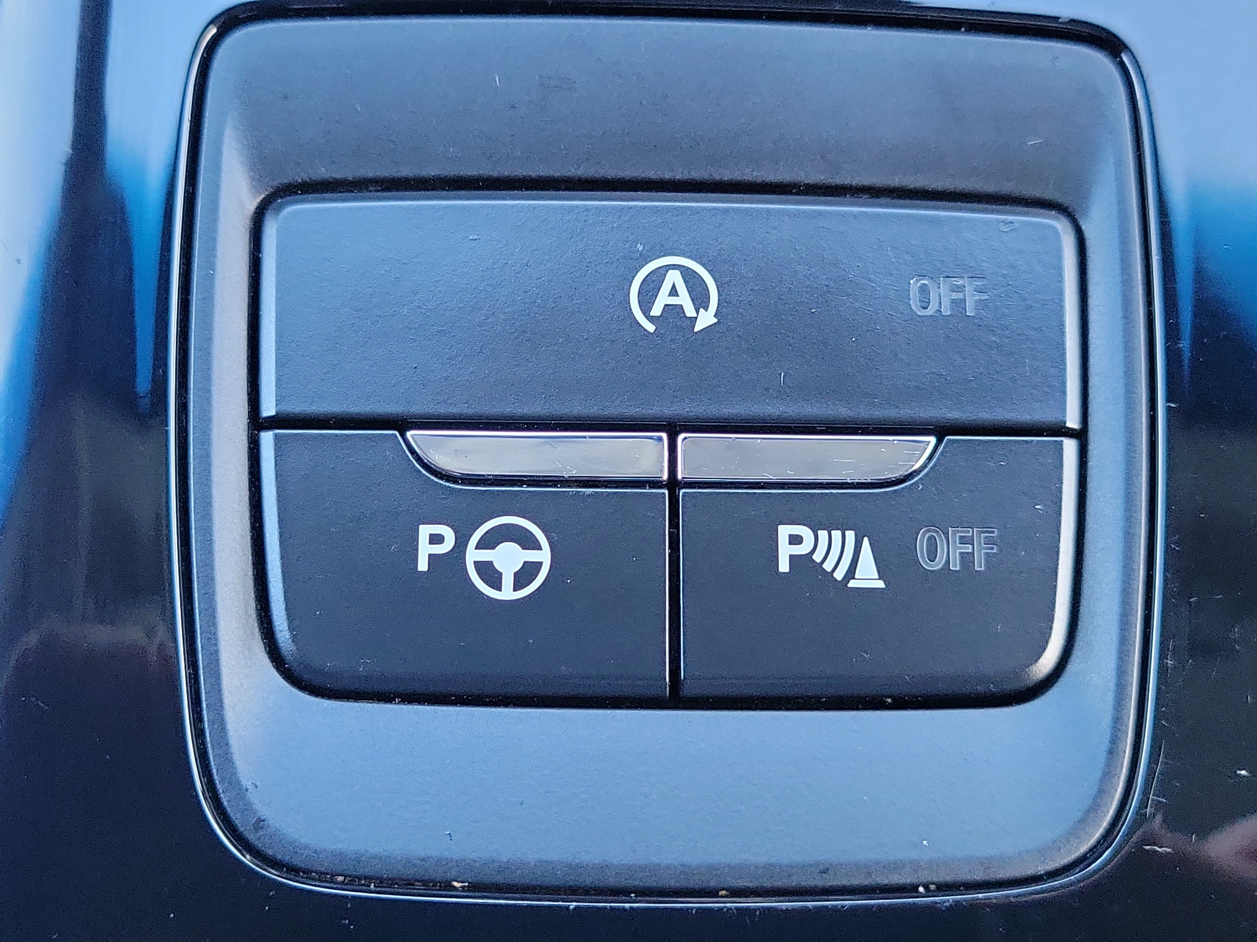 Used 2019 Ford Edge Titanium w/ Equipment Group 301A FWD image 32