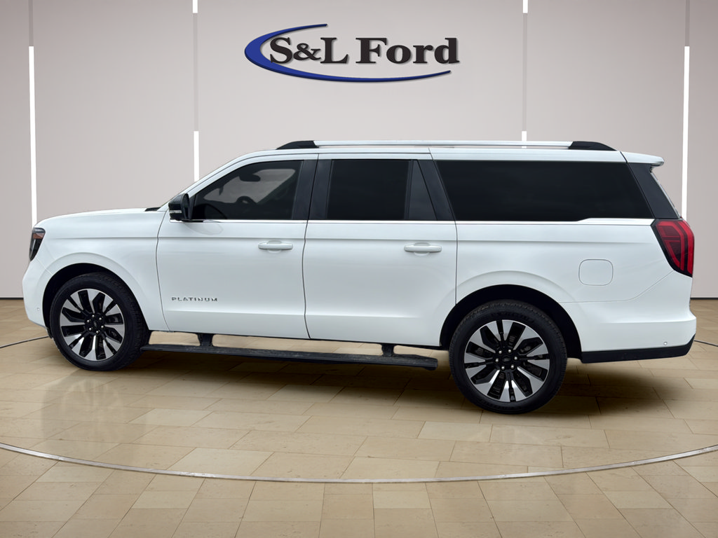 Certified 2025 Ford Expedition Max Platinum w/ Driver's Package AWD/4WD image 4