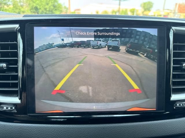 Used 2025 Chrysler Pacifica Select FWD image 20