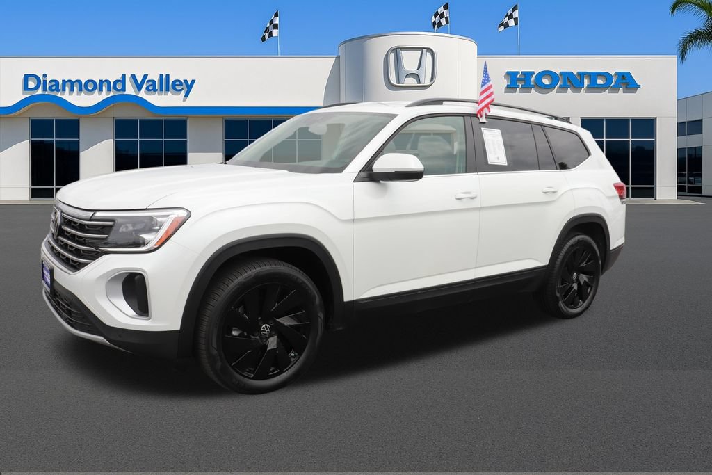 Used 2026 Volkswagen Atlas SE AWD/4WD image 3