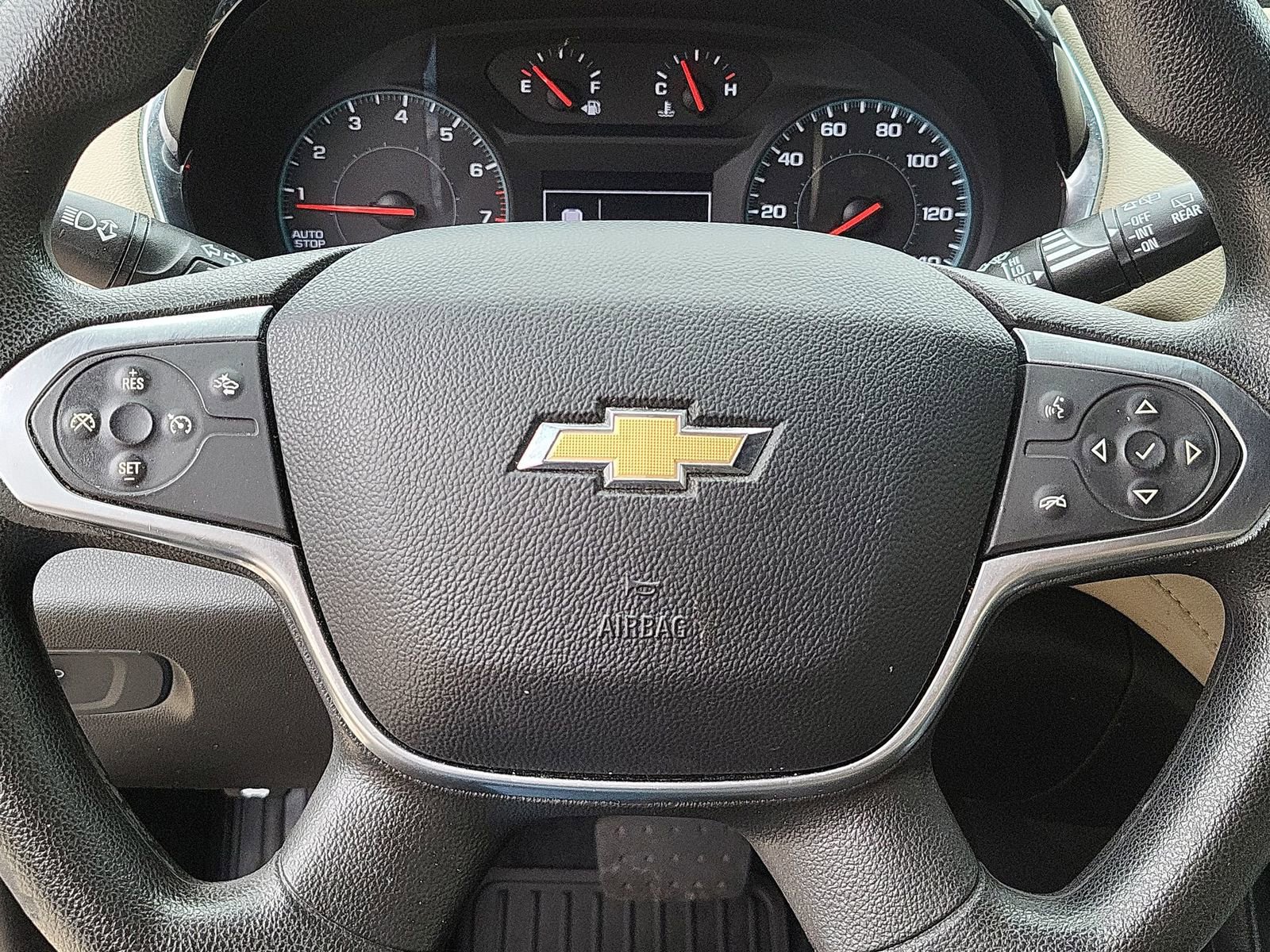 Certified 2023 Chevrolet Traverse LS FWD image 11