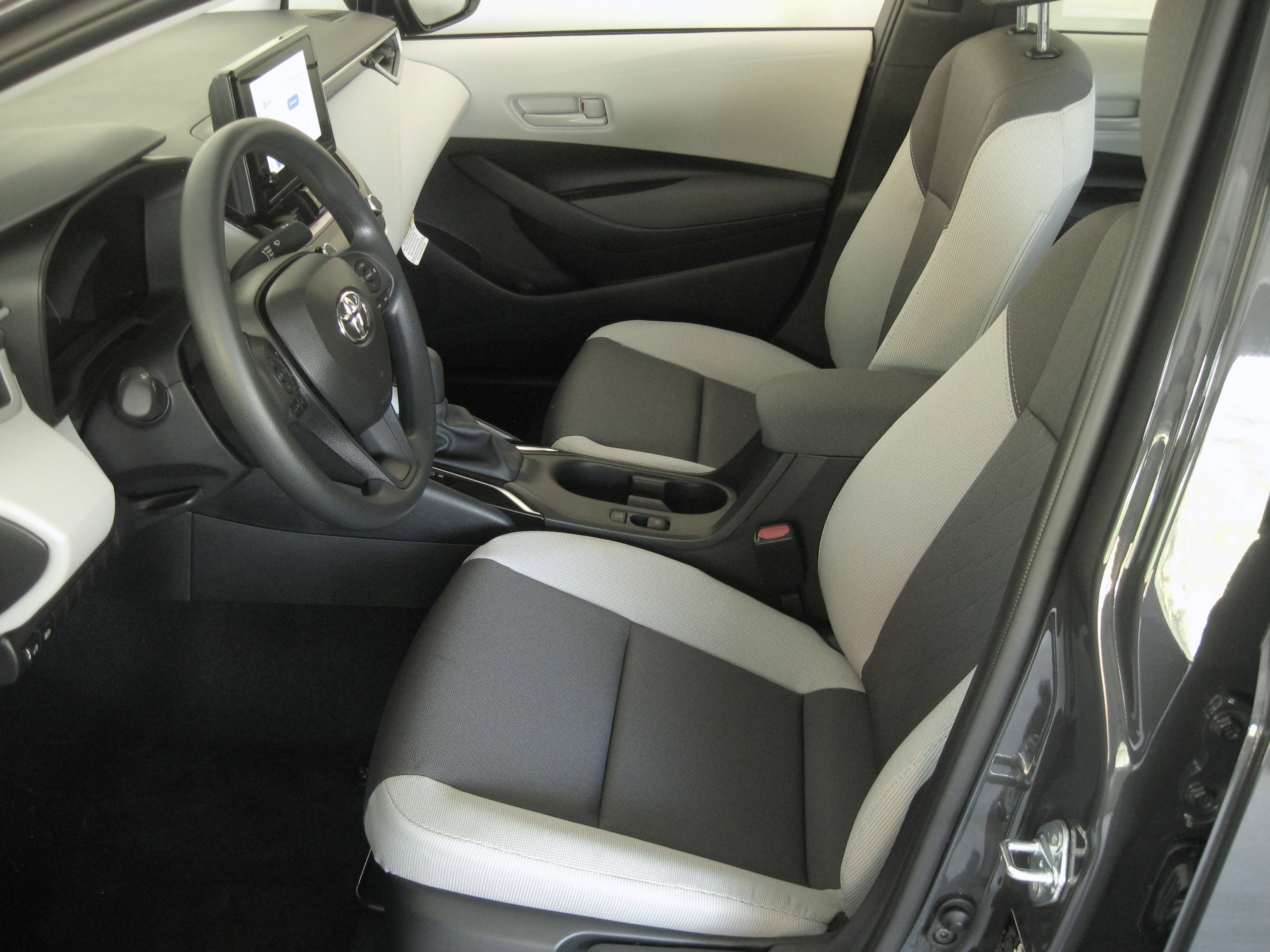 New 2026 Toyota Corolla LE image 15