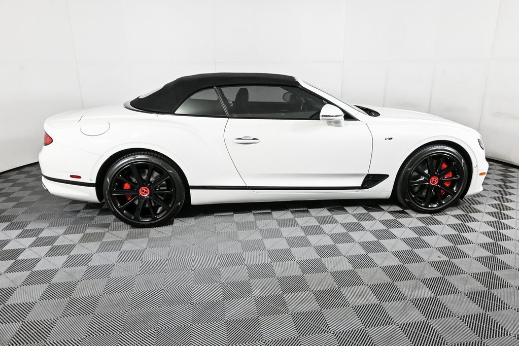 Used 2021 Bentley Continental GT image 34