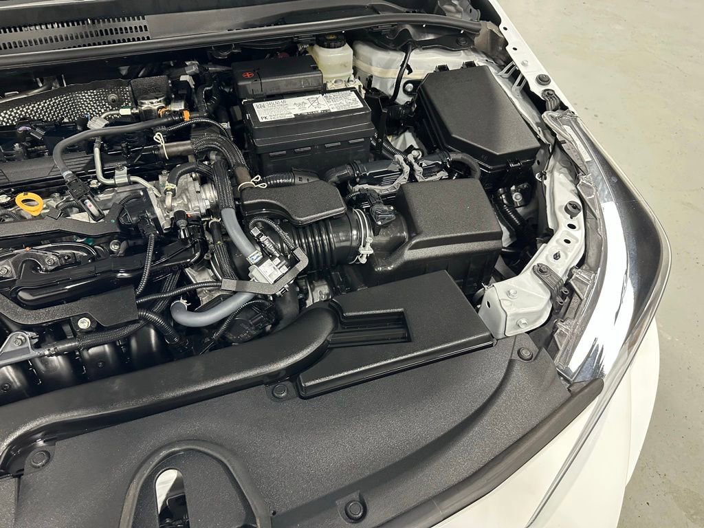 Used 2025 Toyota Corolla LE FWD image 65