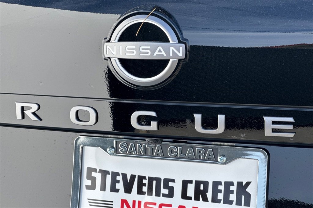 New 2026 Nissan Rogue S image 7
