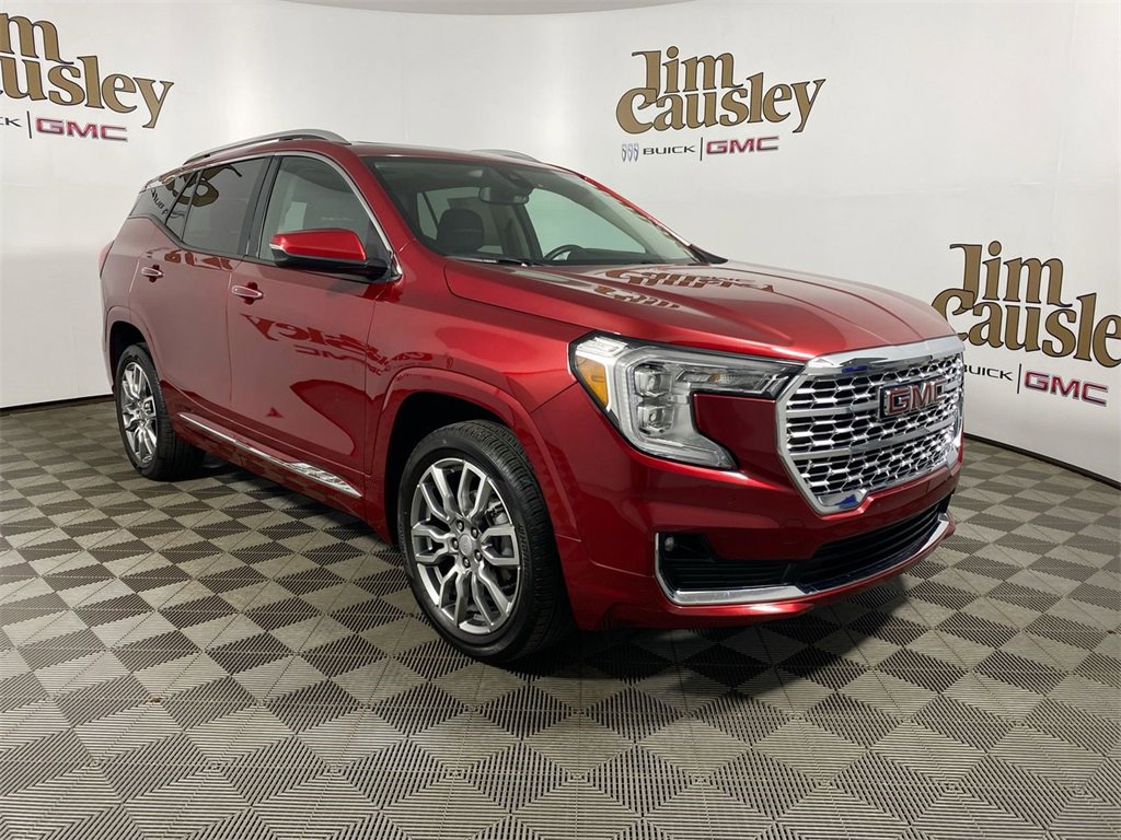 Certified 2023 GMC Terrain Denali image 1