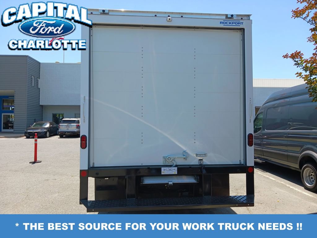 New 2027 Ford E-350 and Econoline 350 Super Duty w/ Power Equipment Group RWD image 4