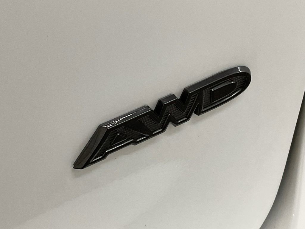 Used 2020 Chrysler Pacifica Touring-L w/ Advanced Safetytec Group AWD/4WD image 23