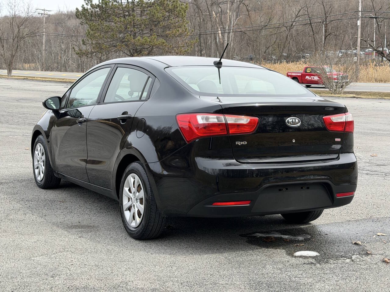 Used 2012 Kia Rio LX w/ PWR Pkg FWD image 5