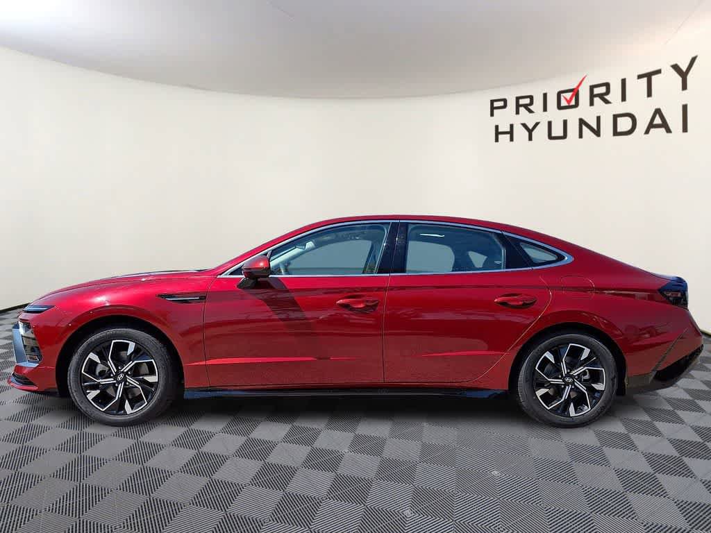 Used 2024 Hyundai Sonata SEL FWD image 7
