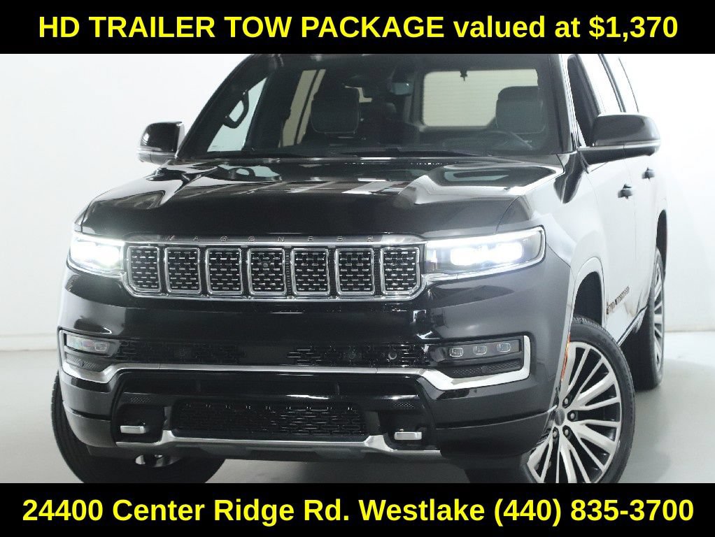 Used 2024 Jeep Grand Wagoneer Series III w/ HD Trailer Tow Package AWD/4WD image 3